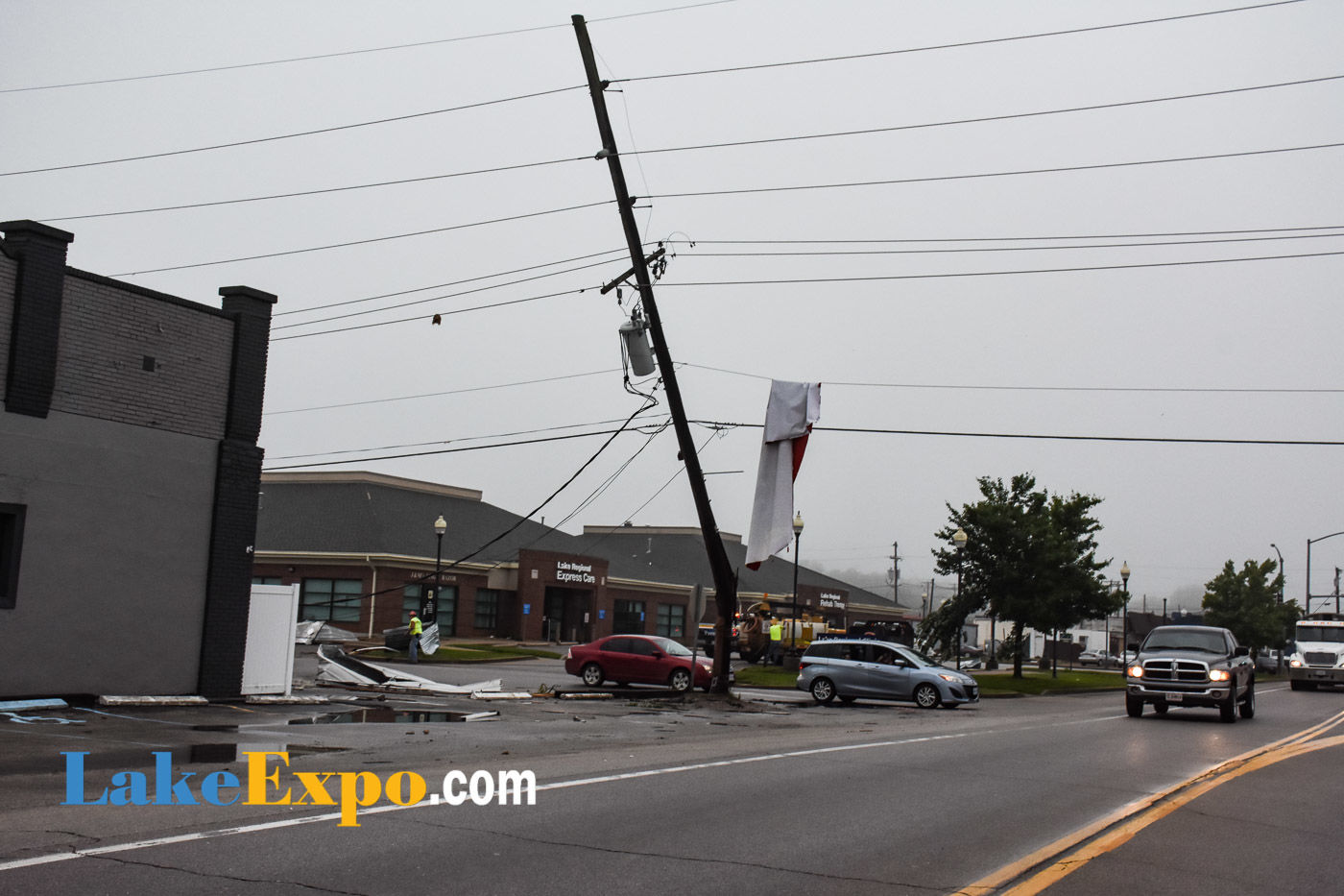 Eldon Tornado Damage-6285.jpg
